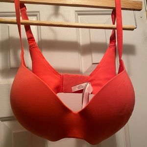 Womens Victoria secrets bra